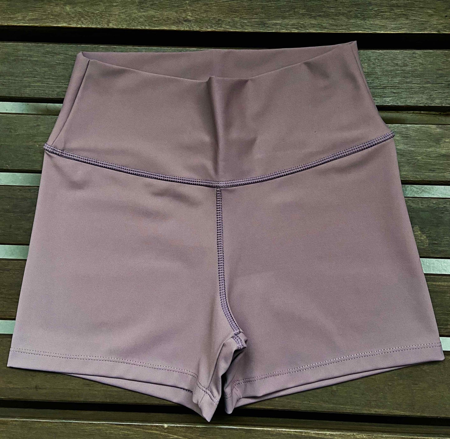Short Energy I Lilás