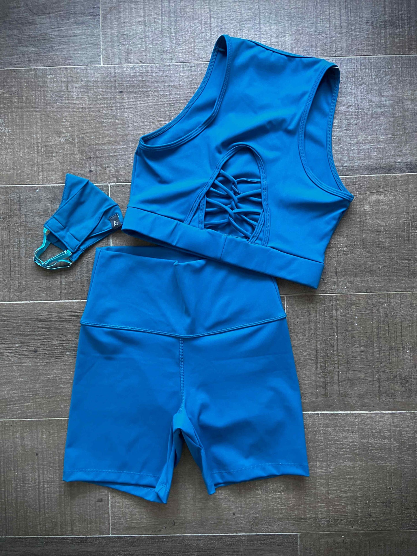 Short Energy II Turquesa