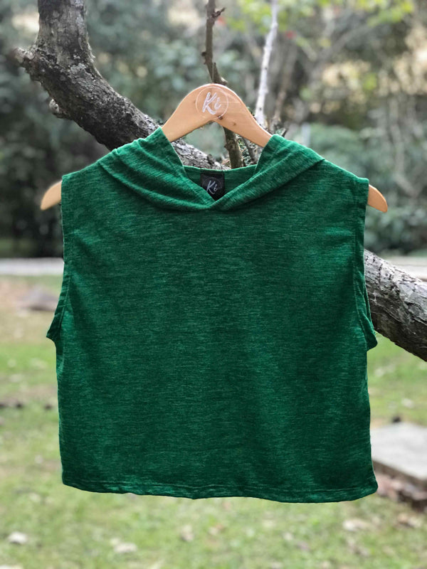 Cropped com capuz em PET reciclado Verde