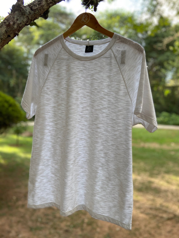 Camiseta Raglan em PET reciclado Branco