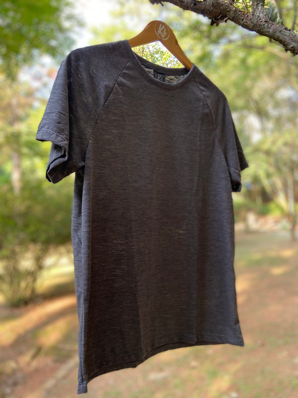 Camiseta PET T Grafite