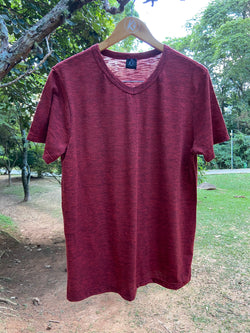 Camiseta PET V Vermelho