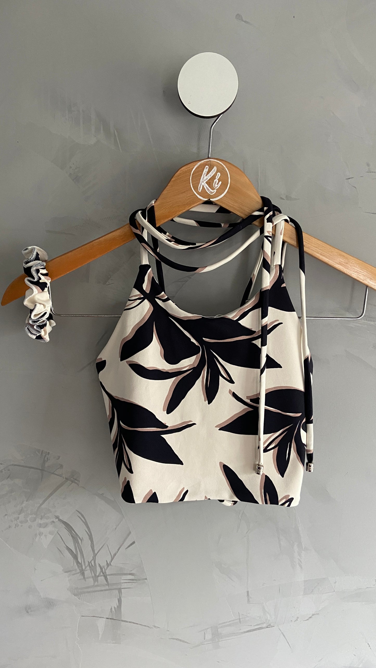 Top Bio Strap Estampa Folhas